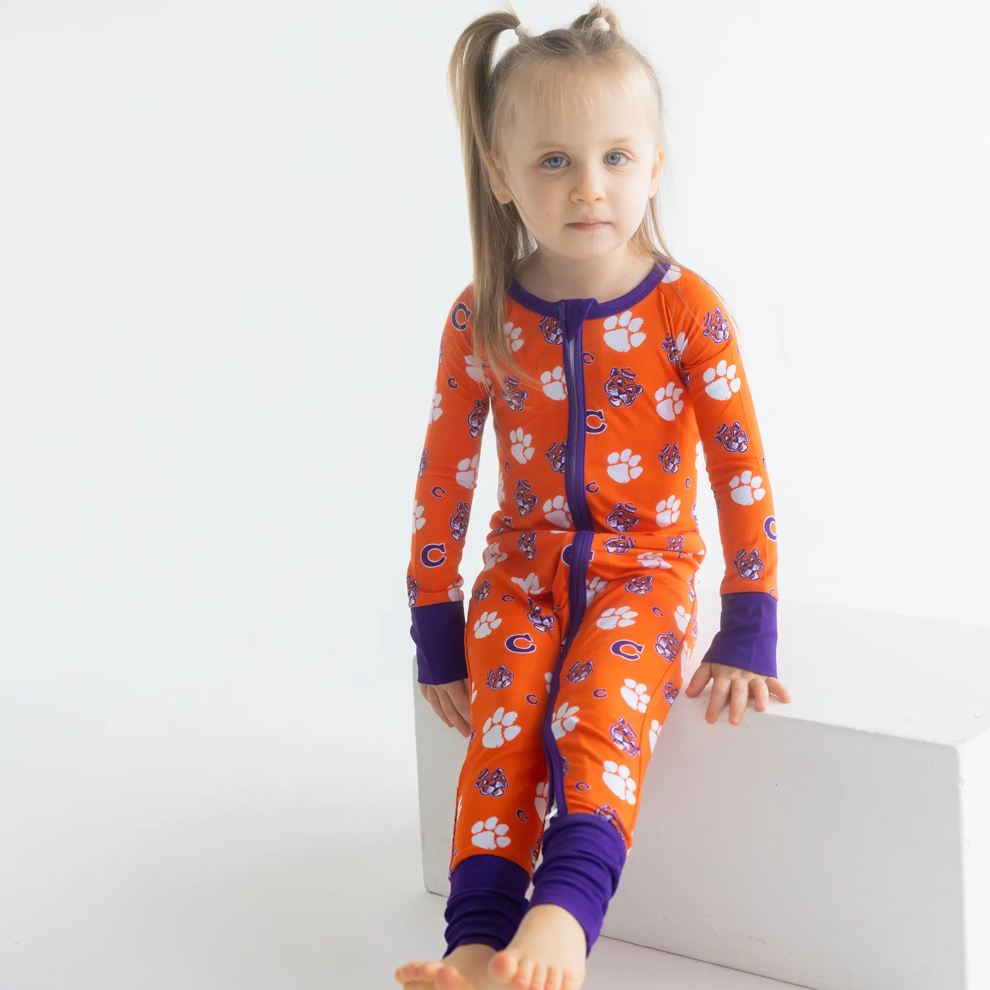 Clemson Tigers bamboo Sleeper With Team Mascot print.