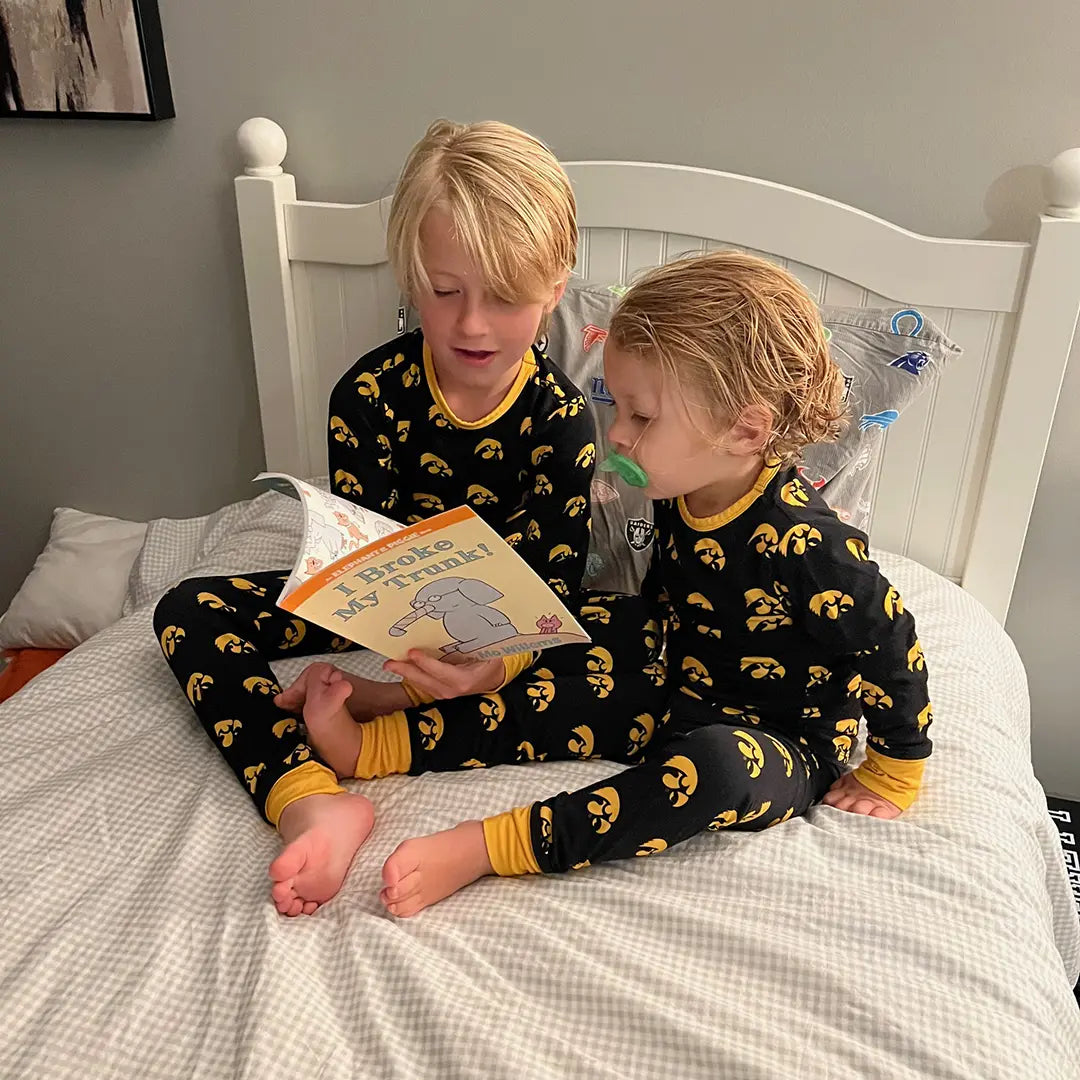 Iowa Hawkeyes bamboo Pajamas.