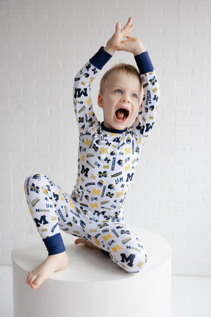 Michigan Wolverines Bamboo Pajama Set Toddler Fingers Up