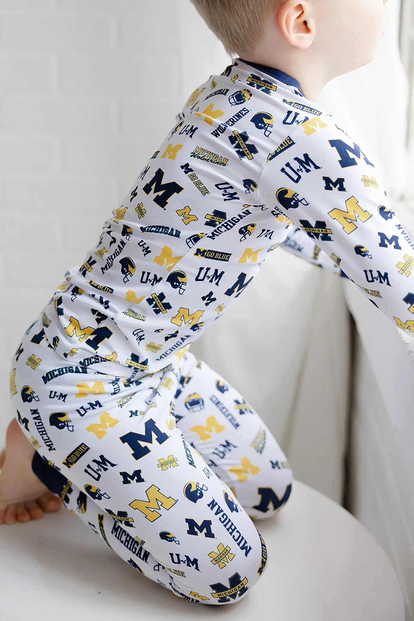 Michigan Wolverines Bamboo Pajama Set Youth Sitting