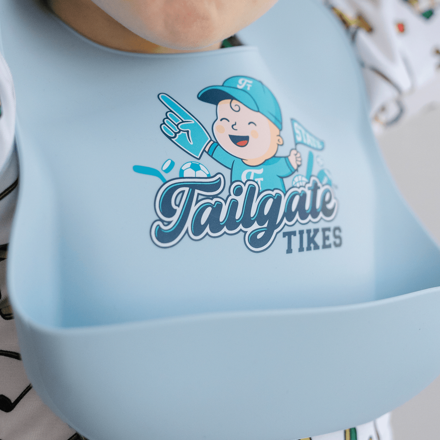 Tailgate_Tikes_Boy_Silicone_Baby_Bib_Model