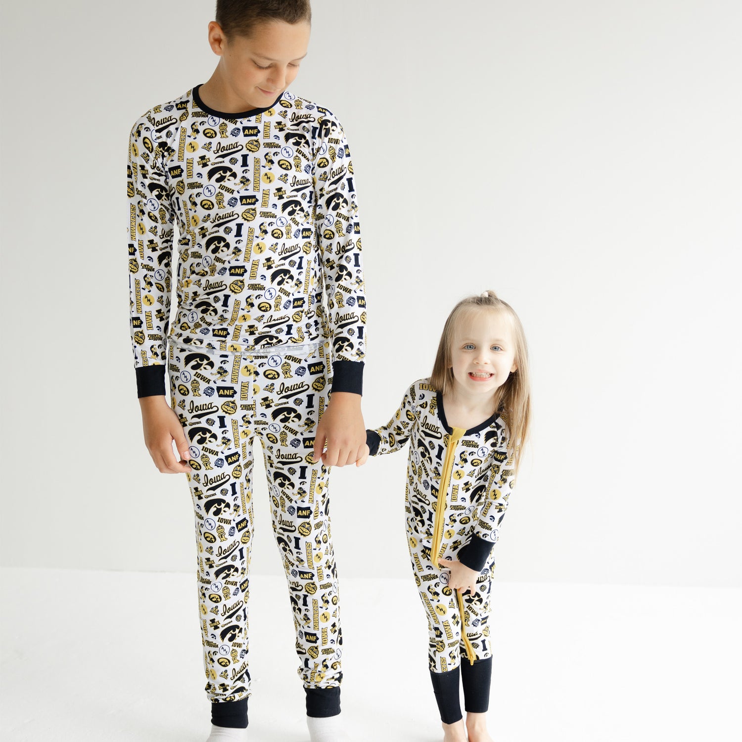 Iowa Hawkeyes long sleeve bamboo pajama top with matching pajama pants