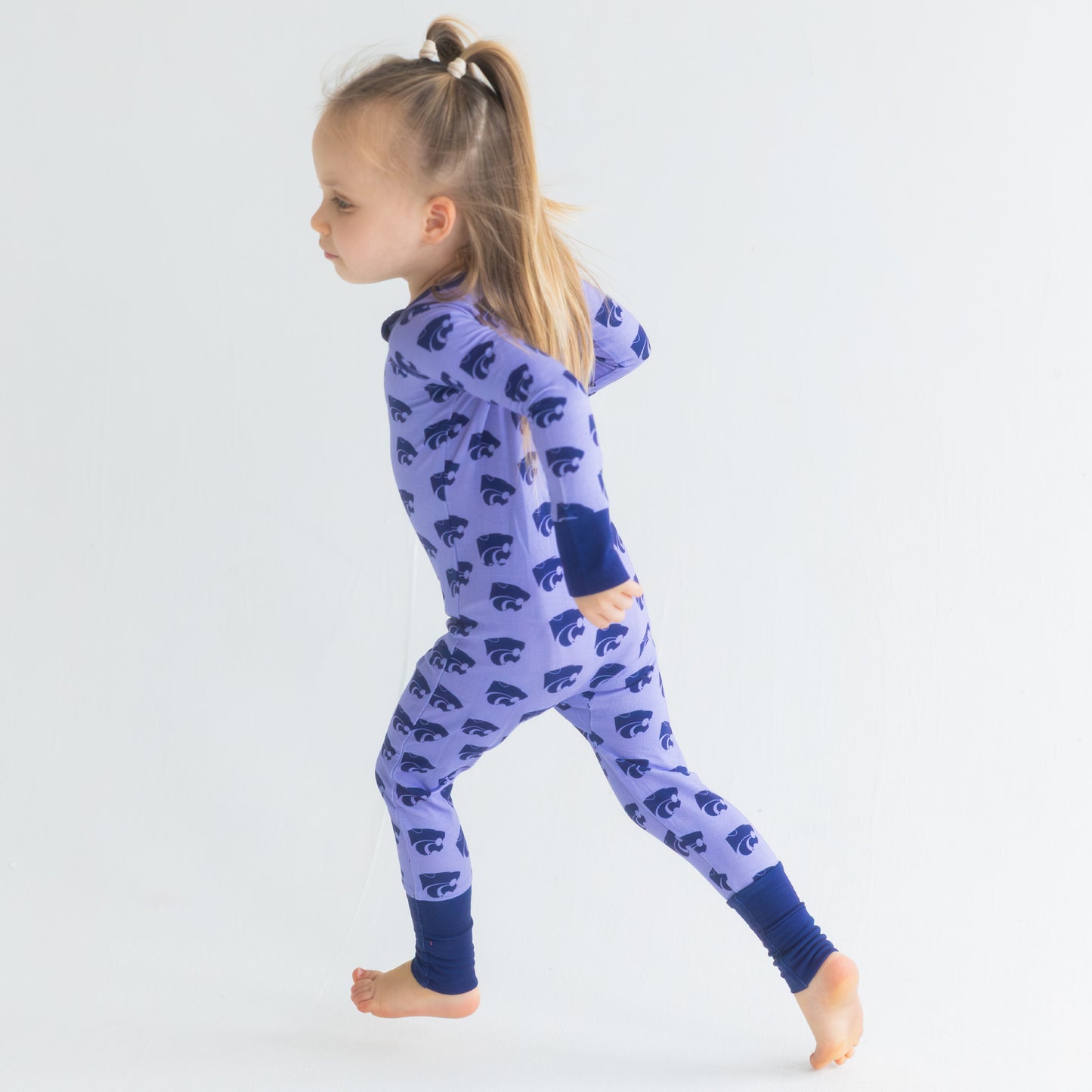 Kansas State Wildcats infant bamboo one-piece sleeper with all-over Wildcats print