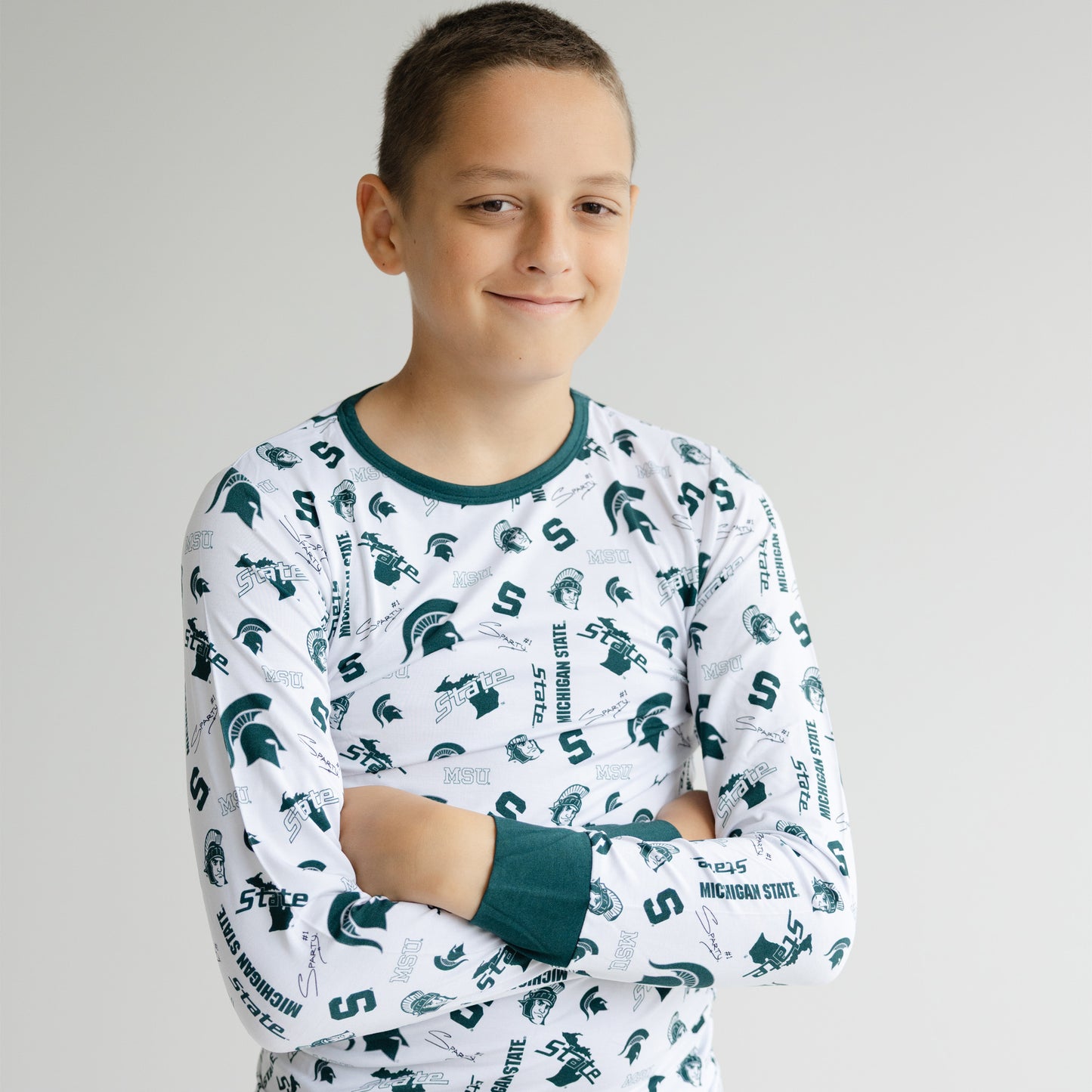 Michigan State Spartans two-piece sleepwear set made from buttery-soft bamboo fabric.