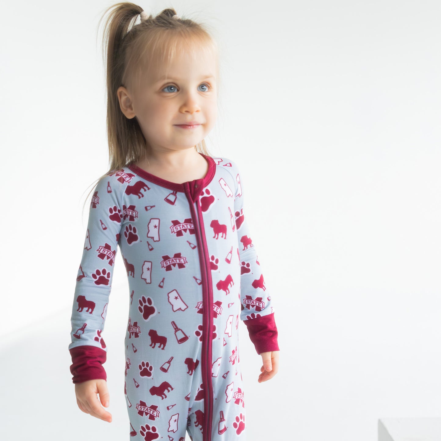 Mississippi State Bulldogs newborn bamboo zippy one piece for little fans