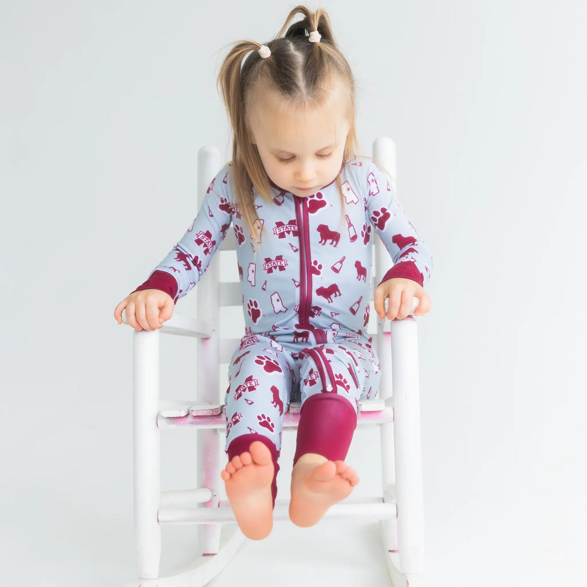 Mississippi State Bulldogs bamboo Zippy One-Piece sleeper for baby boys and girls with zipper design.
