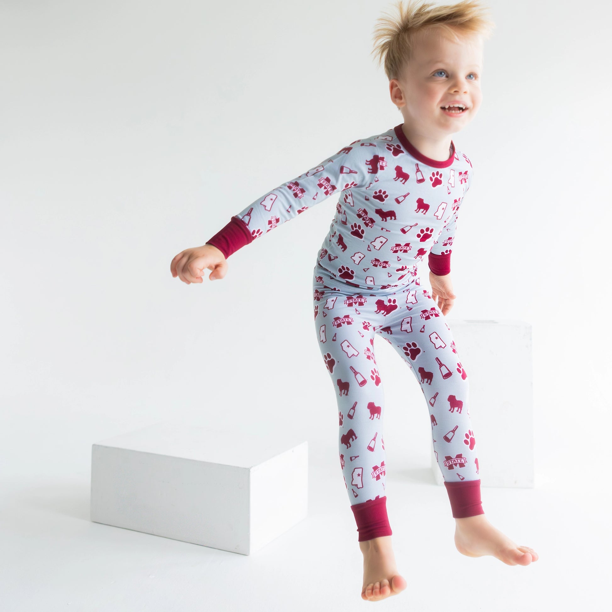 Mississippi State Bulldogs officially licensed bamboo Pajama Set with long-sleeve top and pants for young fans.