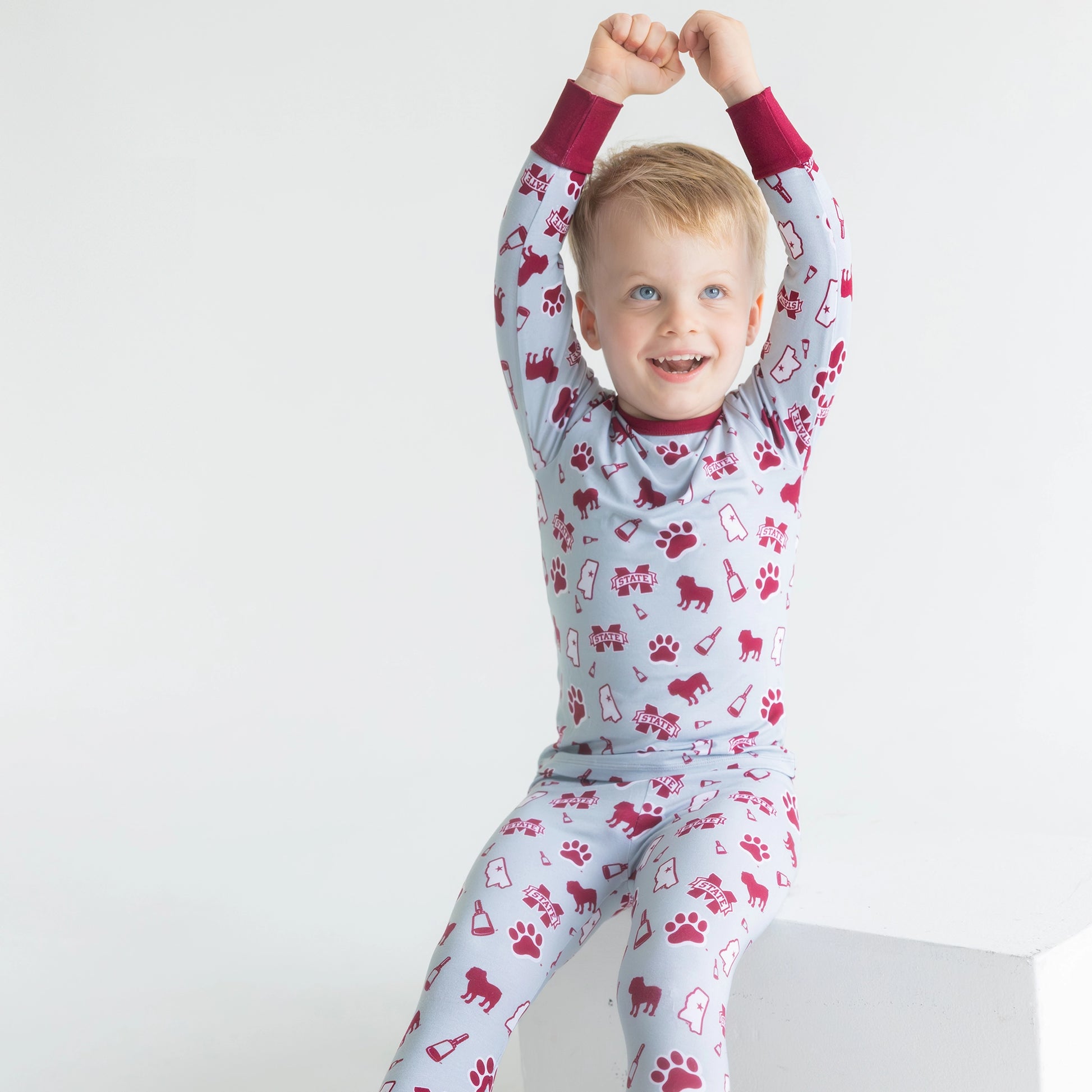 Mississippi State Bulldogs maroon bamboo Pajama Set for baby boys and girls perfect for sleep and play.