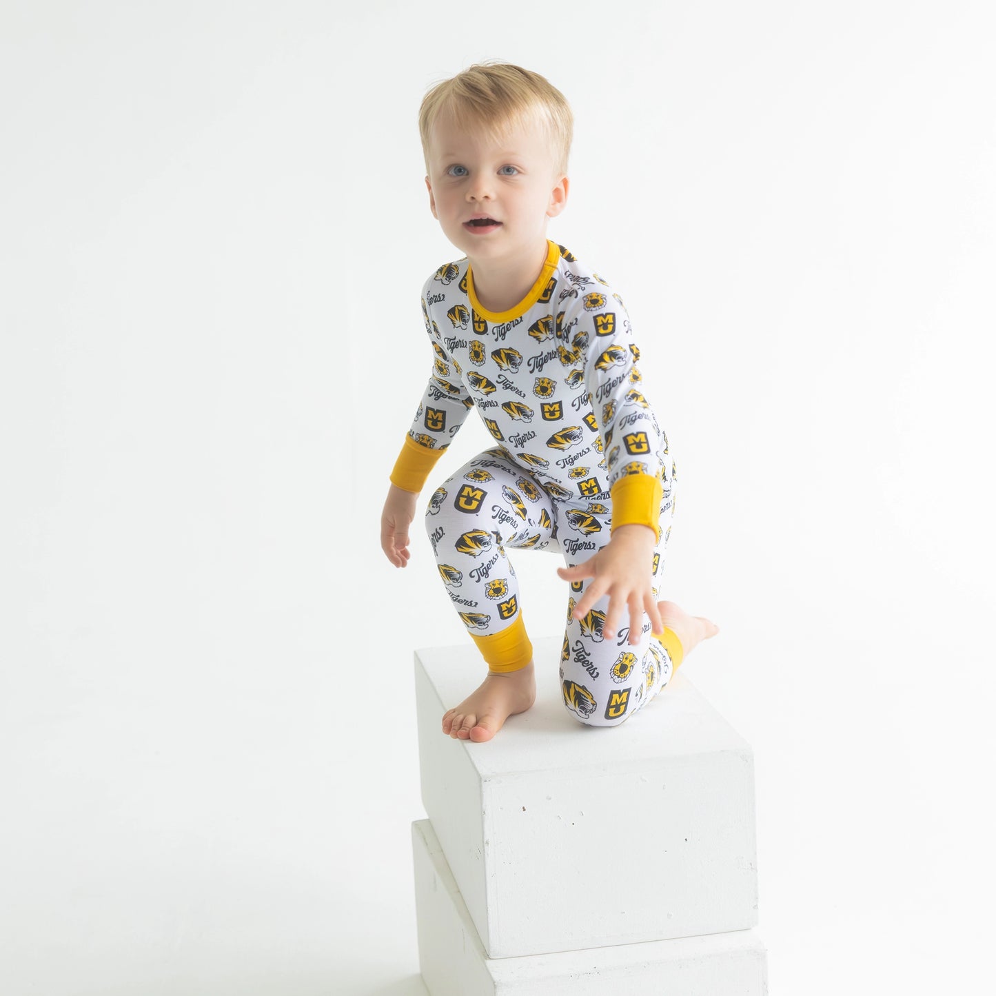 Missouri Tigers bamboo Sleepwear Set made from soft bamboo.