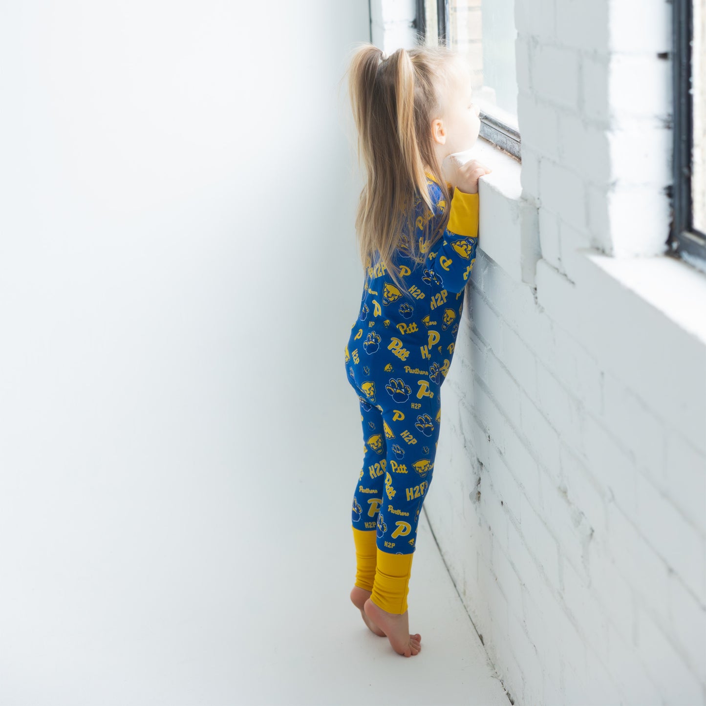 Kids Pitt Panthers zippy sleeper for game day and bedtime