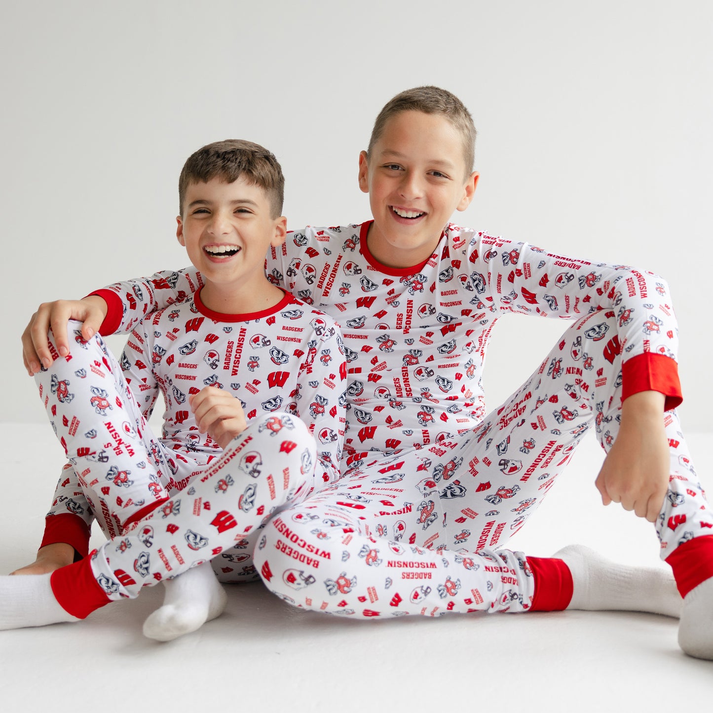 Wisconsin Badgers bamboo two-piece pajamas for little college sports fans